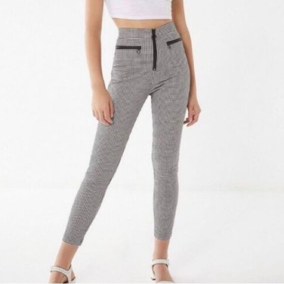 Urban Outfitters High Waisted Size 2 Pocket Checkered Pants - Picture 2 of 8